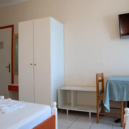Mentor Mesogeios Hotel Olympiakí Aktí